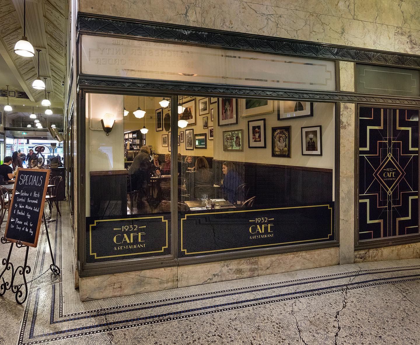 1932 Cafe & Restaurant