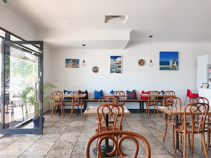 Icarus Greek Restaurant