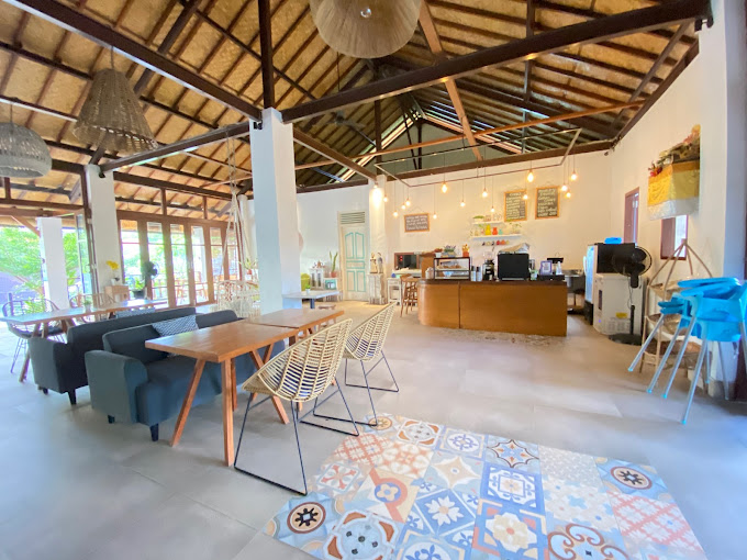 Puti Coffee & Eatery