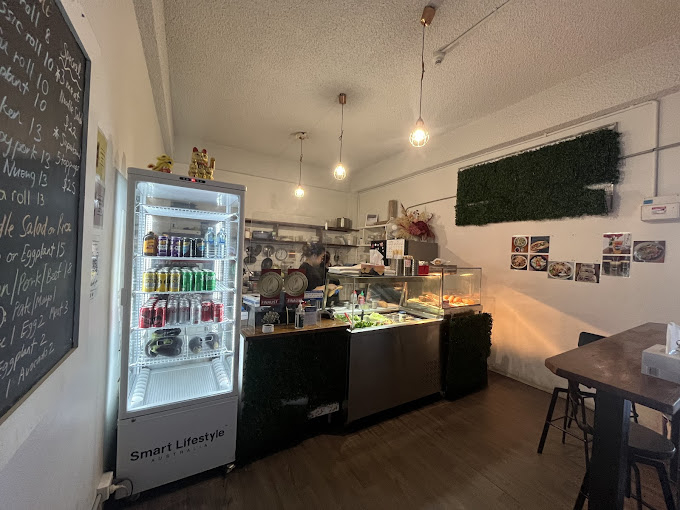 EAT MÌ - Vietnamese Canteen