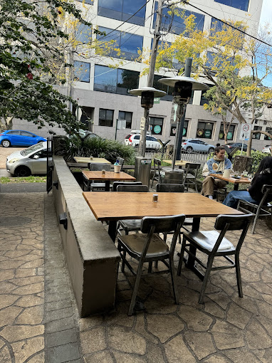 Cafe Oratnek