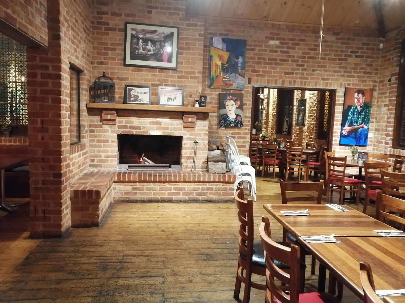 Bonnie and Clyde's Pizzeria
