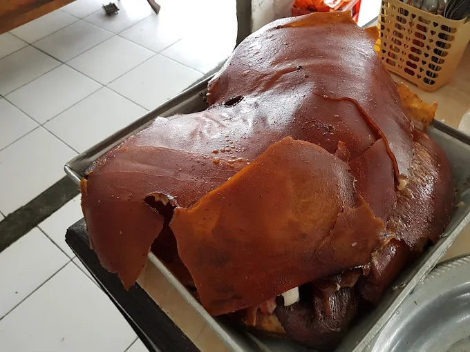 Babi Guling Payangan Buk Ari