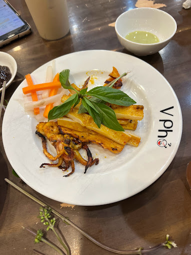V Pho
