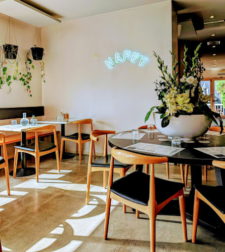 Serotonin Eatery