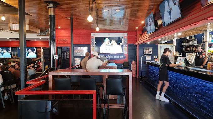 Deebo Burgers & Beer Bar