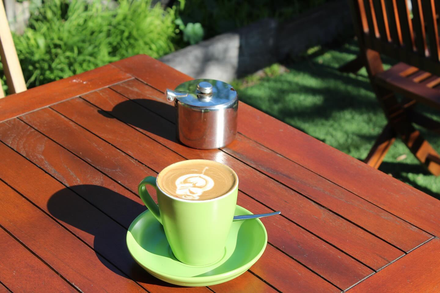 neighbours cafe