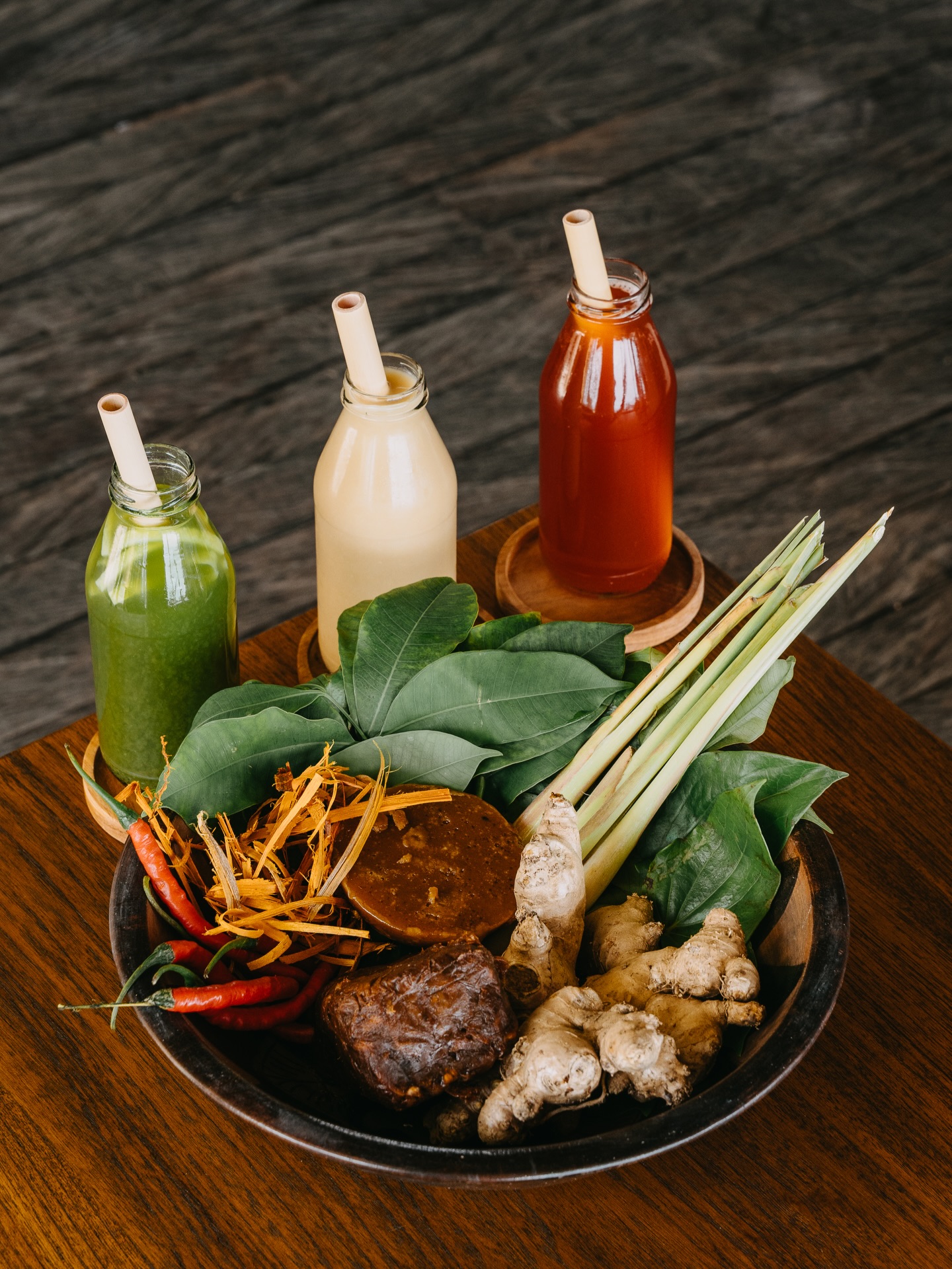 Nui da Mano - Beachfront Restaurant in Batu Belig