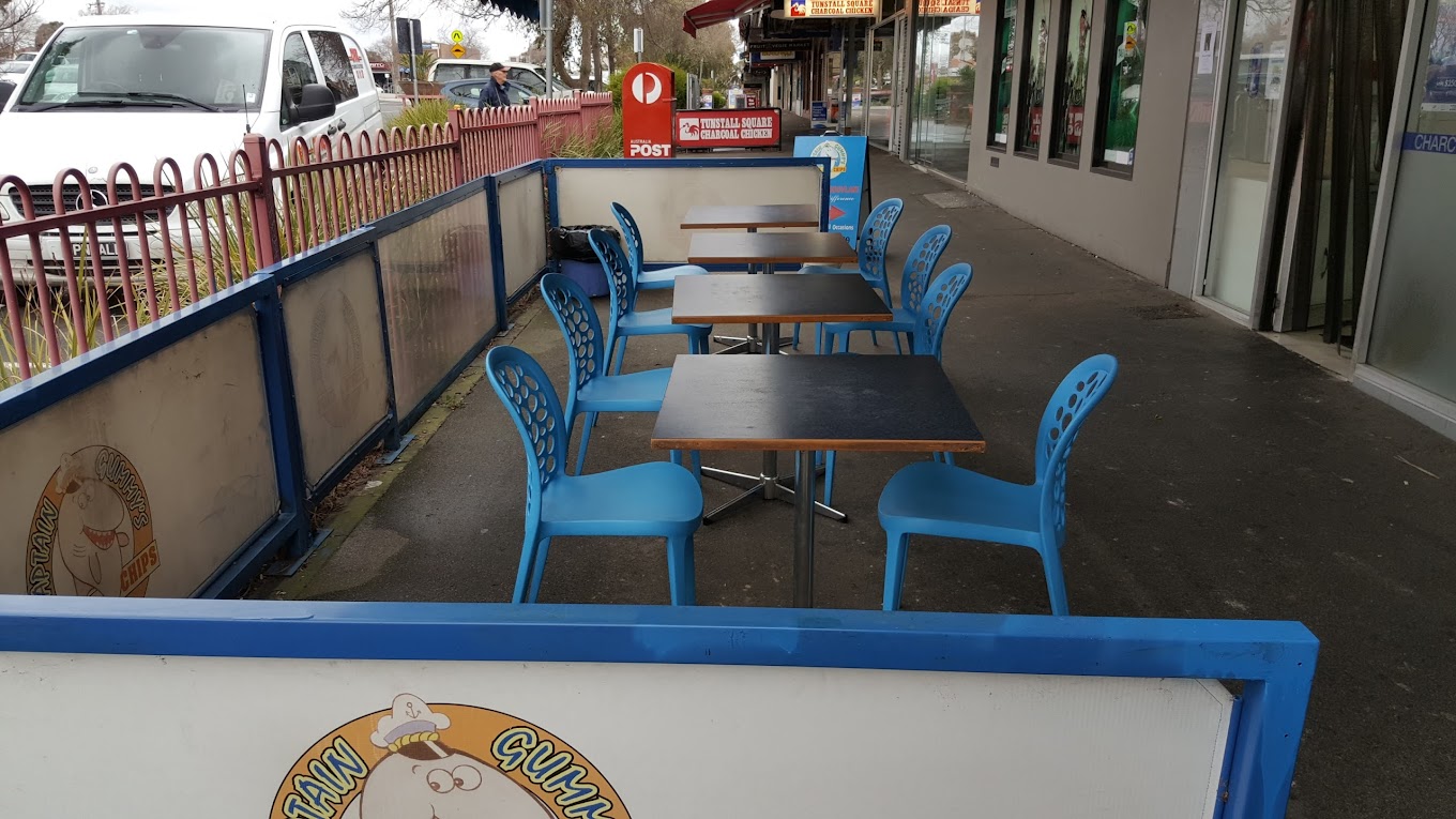 Captain Gummy's Fish & Chips