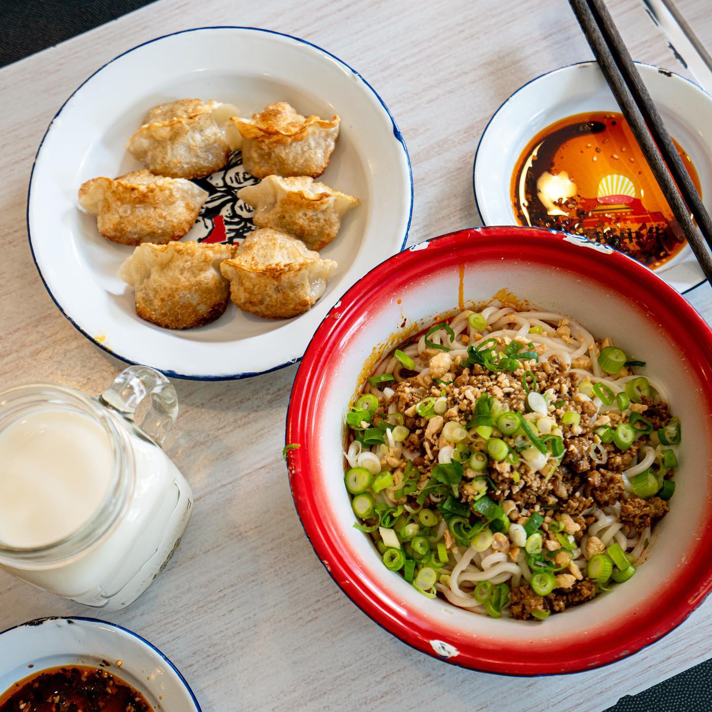 Peoples Inn Dumpling House 人民公社饺子馆