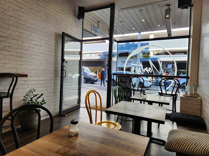 Montys Sandwich Shop