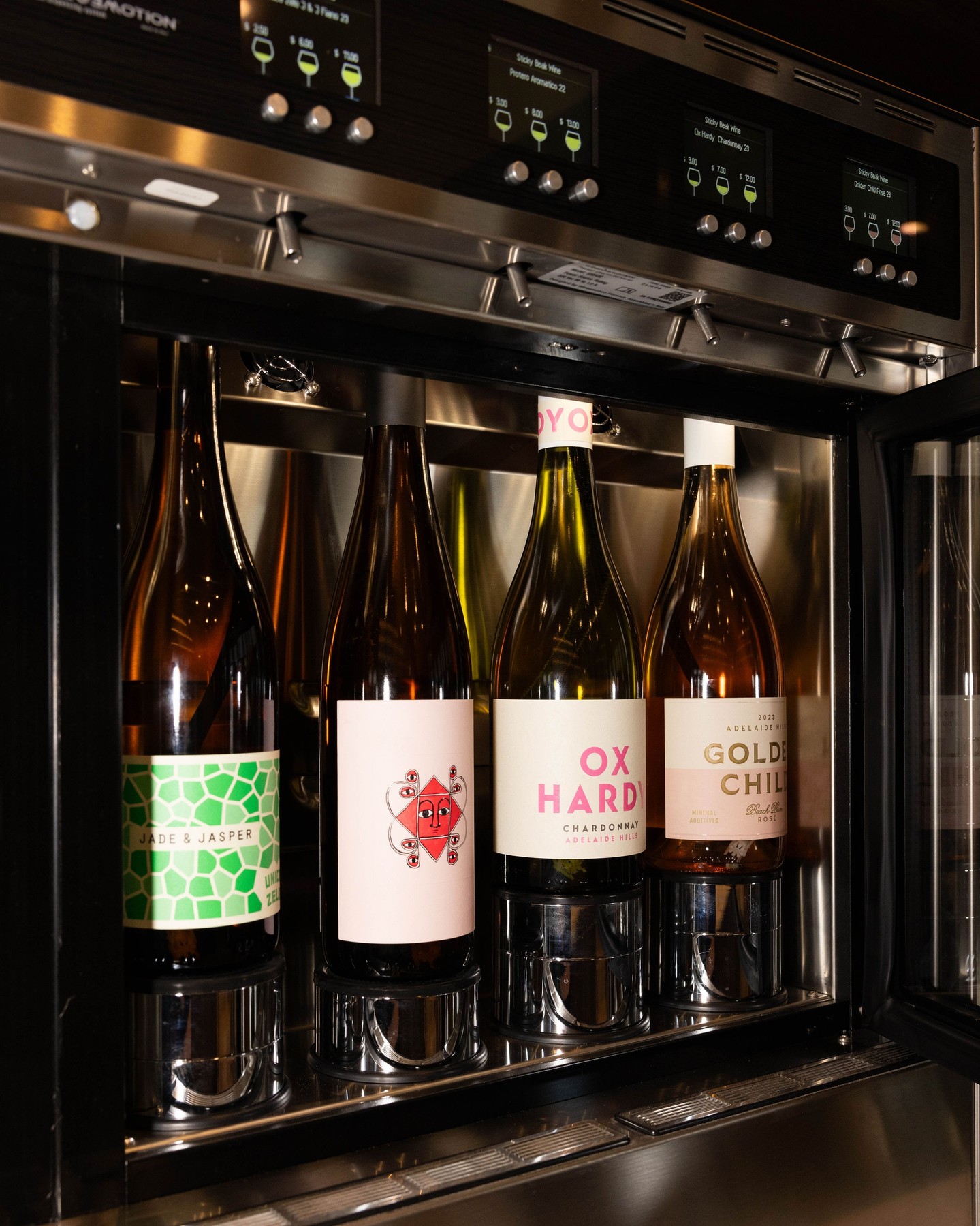 Stickybeak Wine Bar