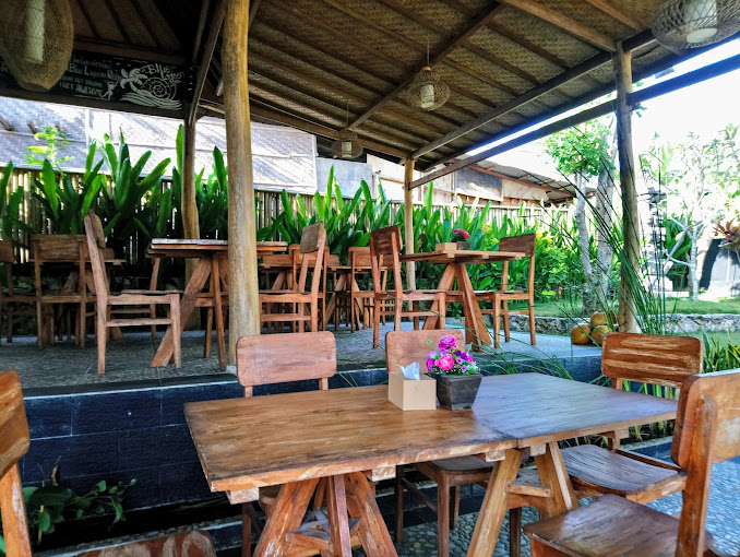 Blue lagoon resto