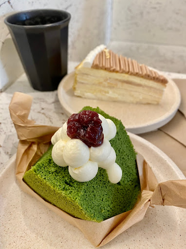 Moon & Back Cafe • Lifestyle
