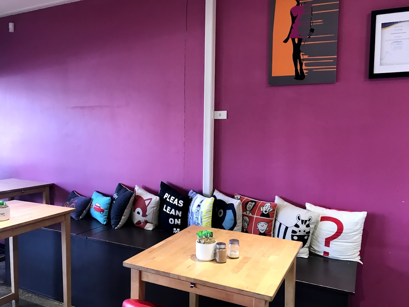 Colossal Cafe