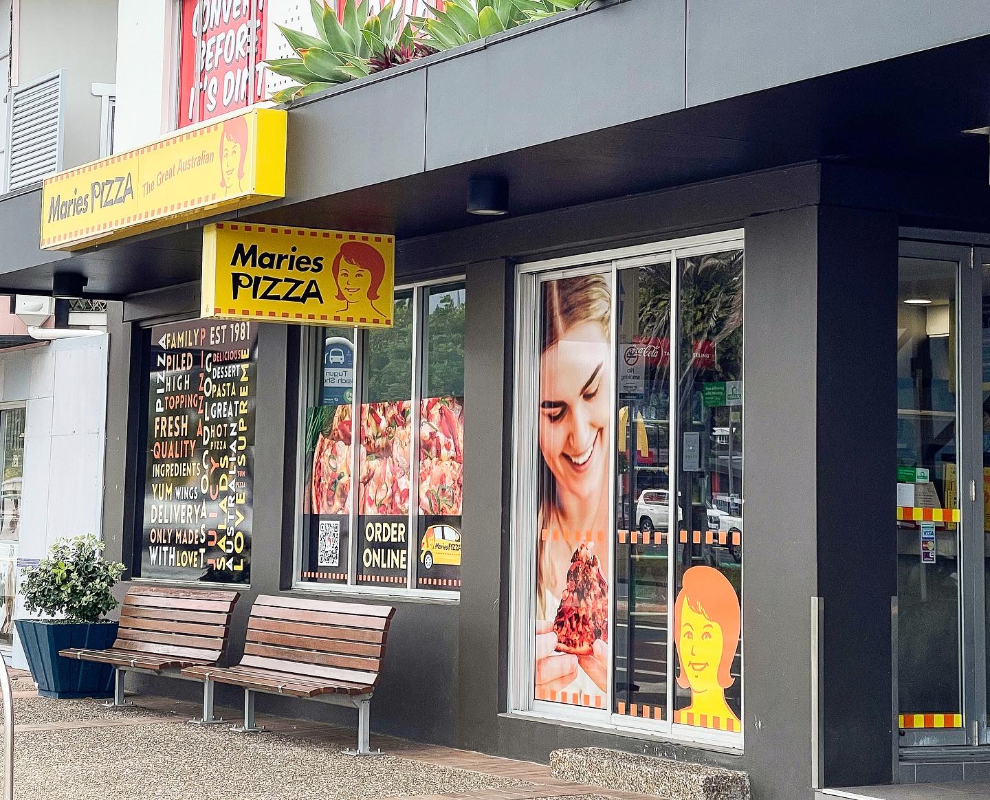 Maries Pizza Palm Beach