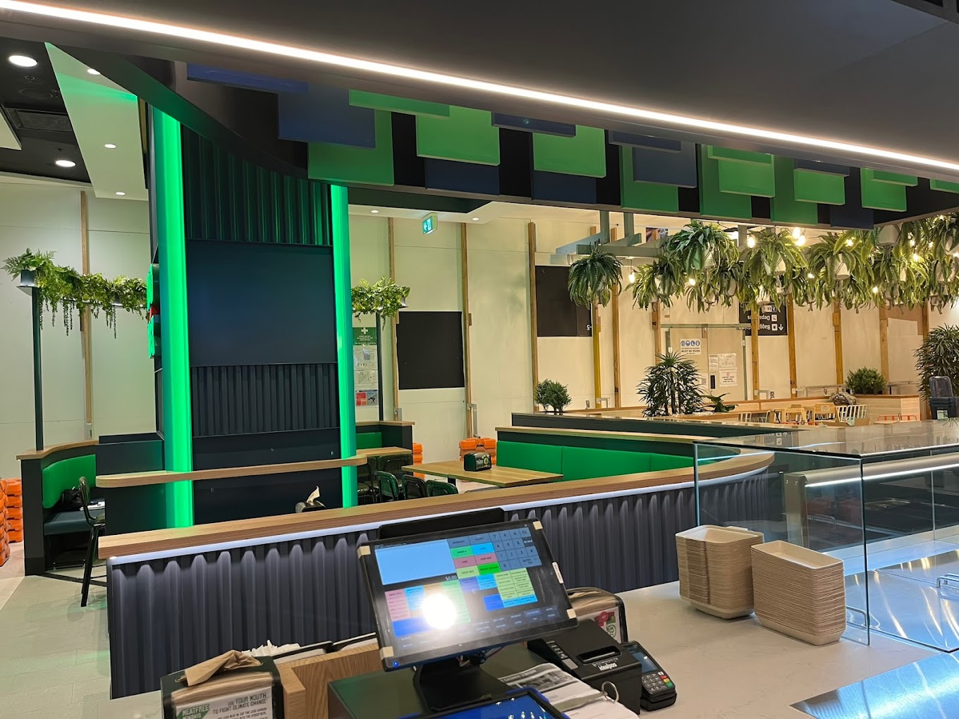 Mad Mex Sydney International Airport T1