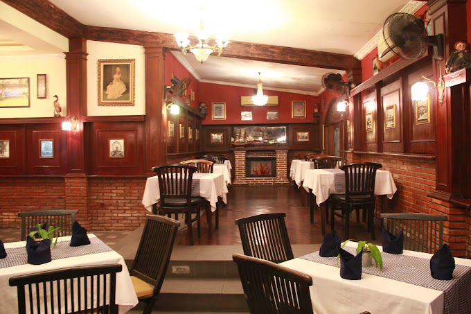 The Tree International Pub & Restaurant