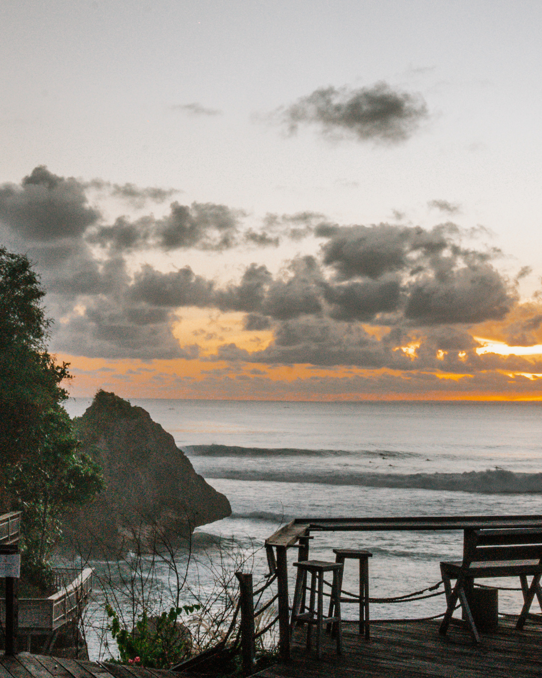 Ulu Cliffhouse