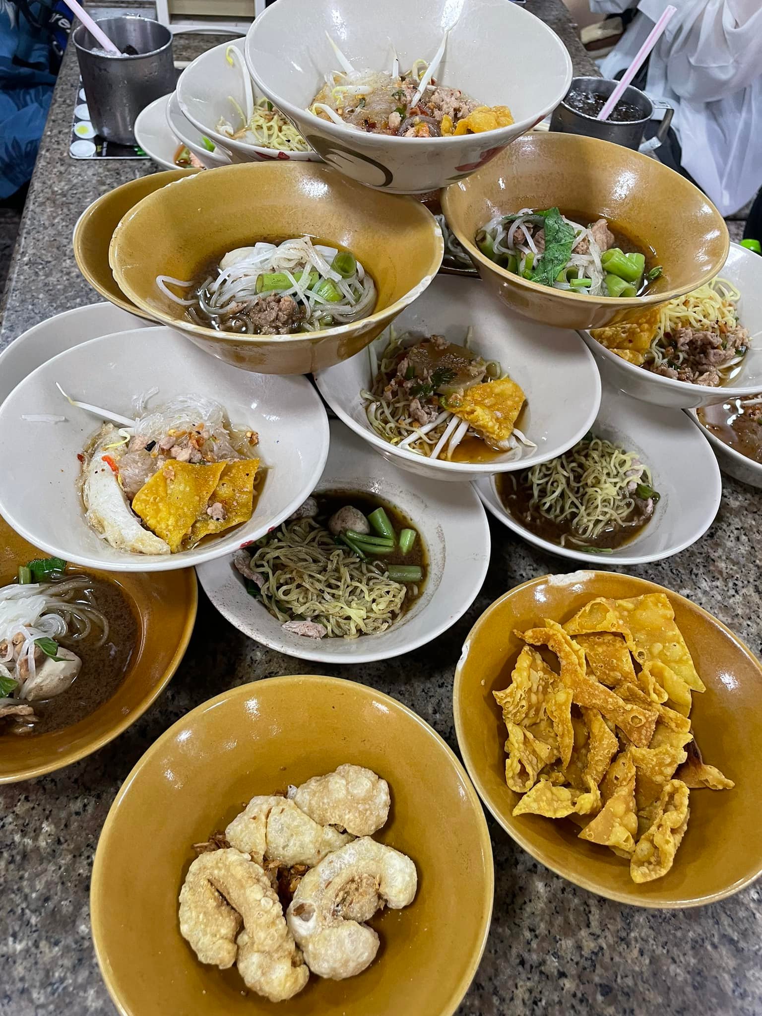 Pa Yak Boat Noodle ร้านก๋วยเตี๋ยวเรือป๋ายักษ์
