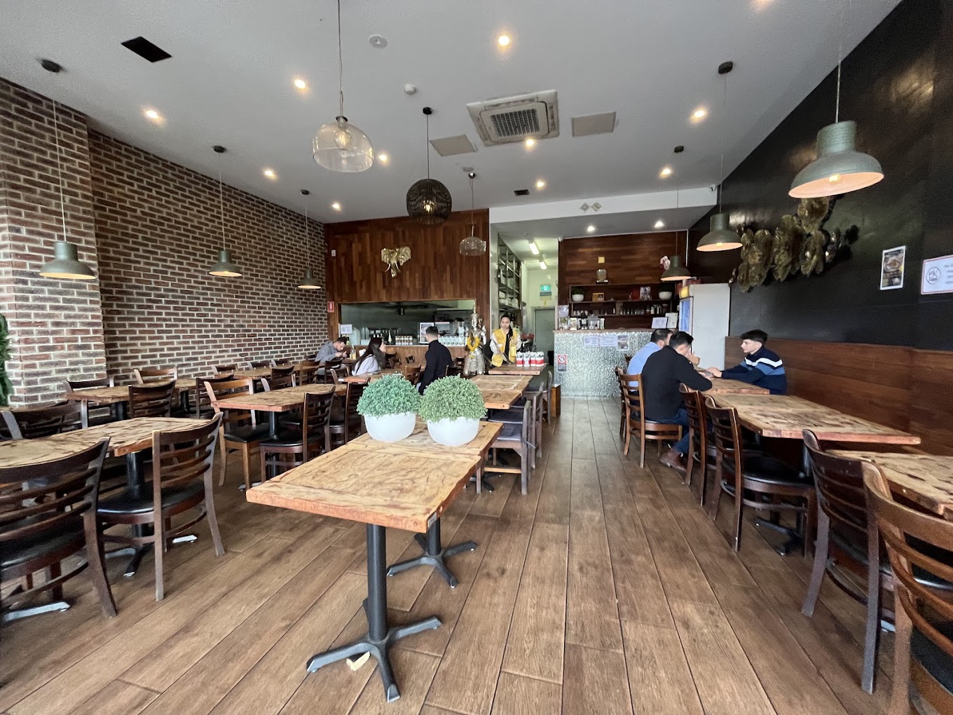 Thai Addict Restaurant