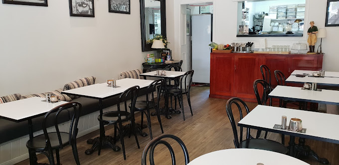 The Racing Cafe