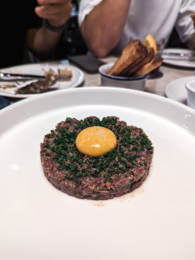 Bistro Rex Restaurant