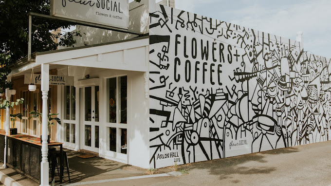 Fleur Social