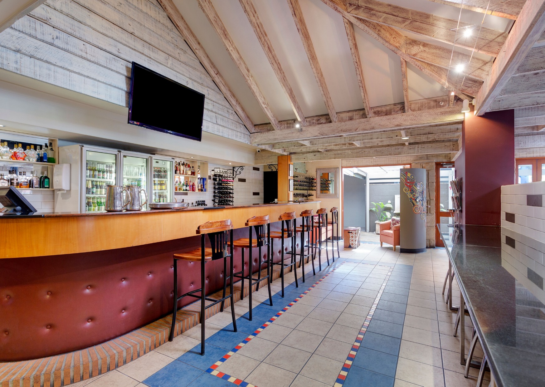 Rocklily Bar & Grill Restaurant