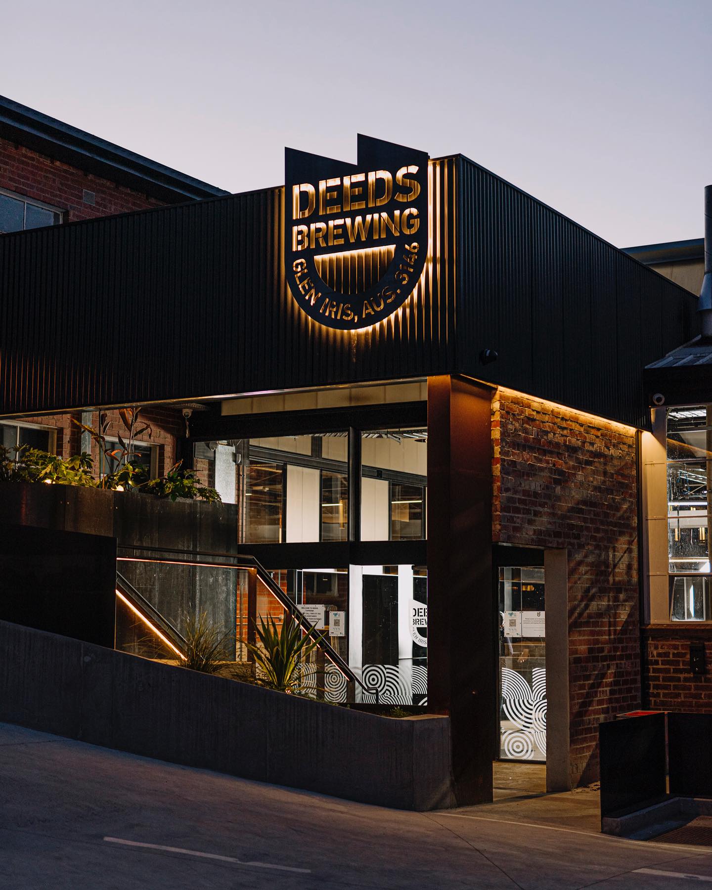 Deeds Taproom & Kitchen