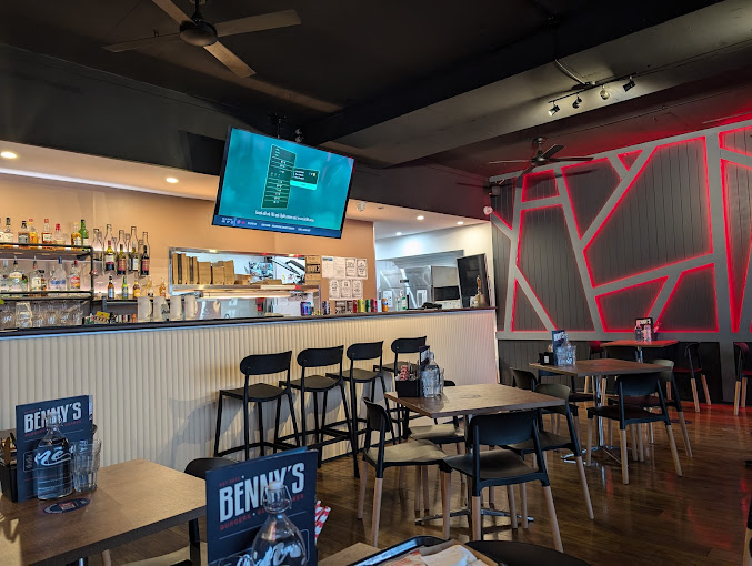 Benny's American burger - Surfers Paradise