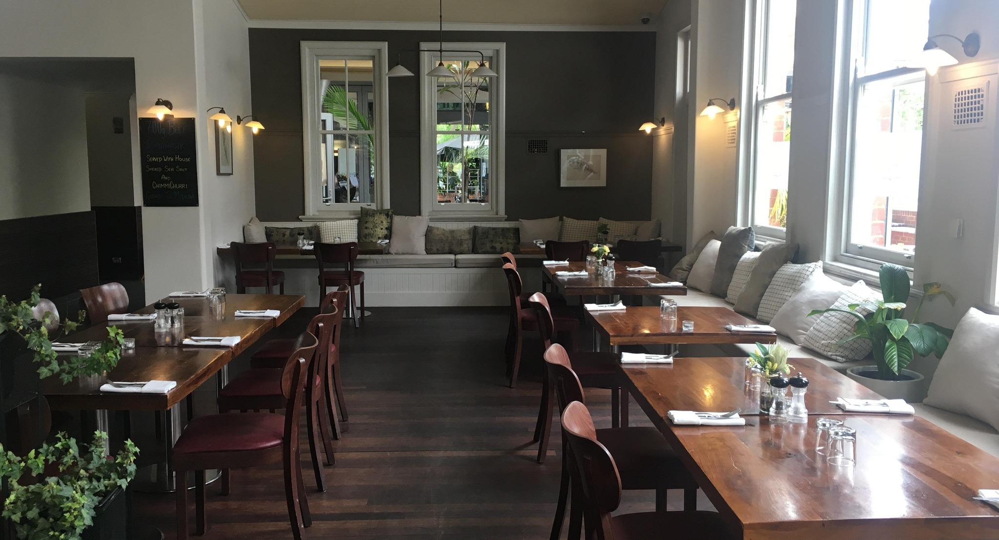 The Principal Bar & Restaurant