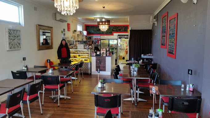 Cafe Loftus