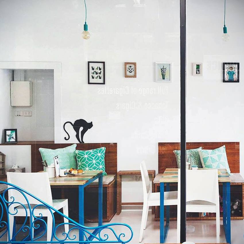 Two Cats Espresso Bar