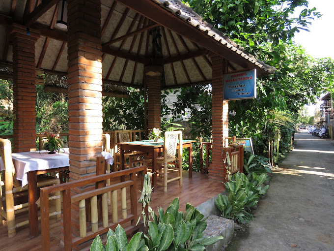 Wayaan Tebola cooking class and eatery