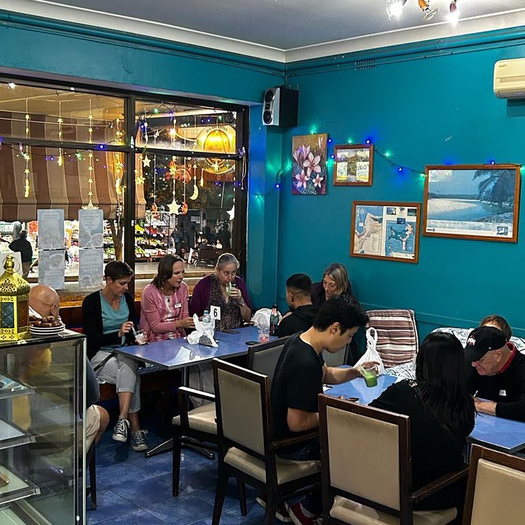 Island Dreams Cafe