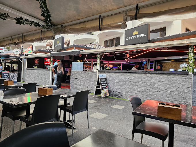 Central Lounge