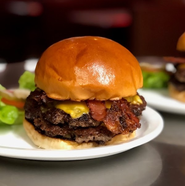 Easy Street Diner