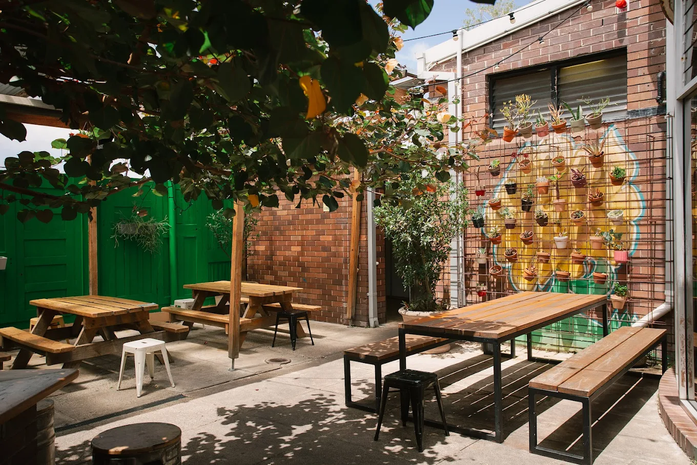 Henson Park Hotel