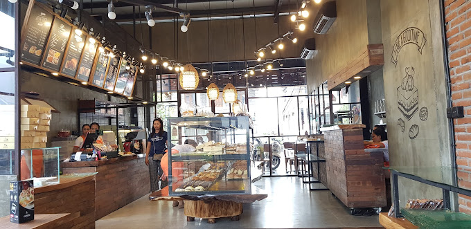 Conato Bakery Cafe