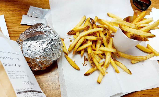 Five Guys George Street