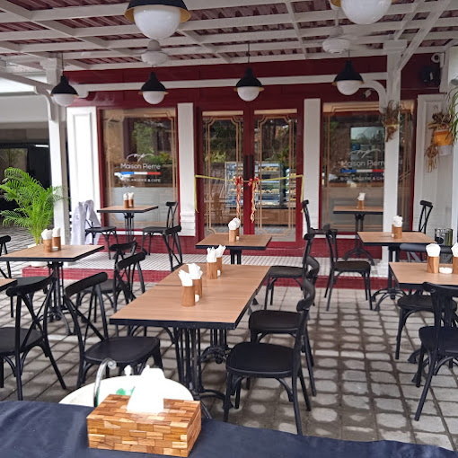 Maison Pierre Boulangerie & Cafe (Renon)