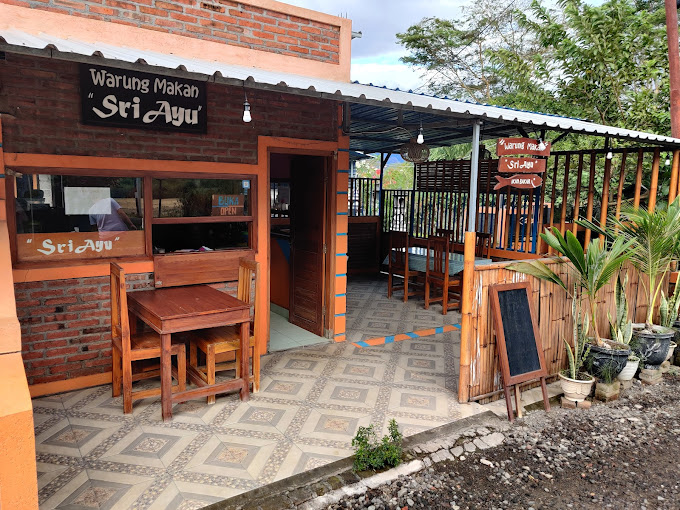 WARUNG MAKAN SRI AYU