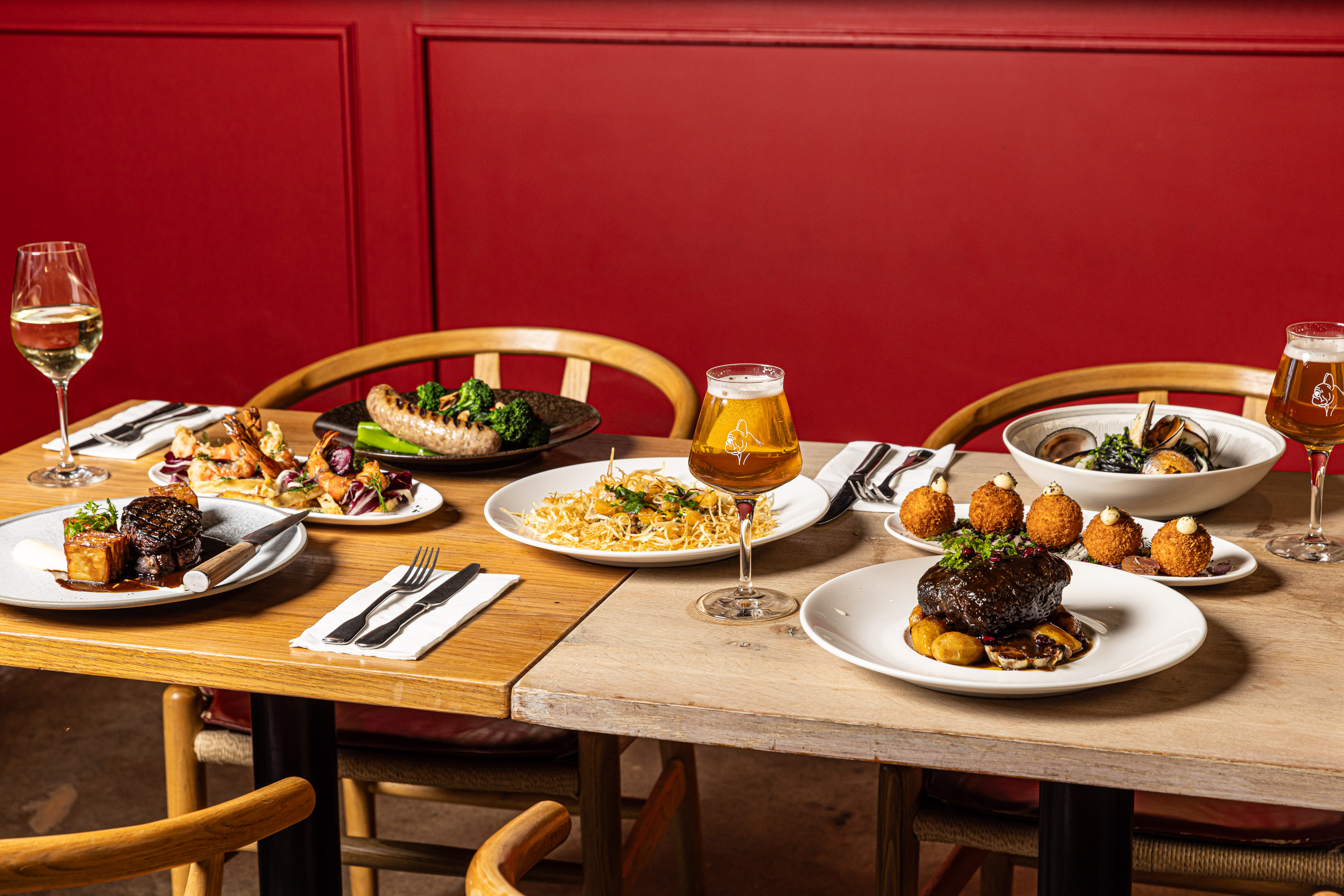 Frenchies Bistro & Brewery