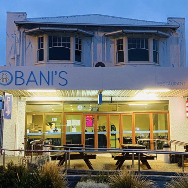 Bani's Restaurant & Bar