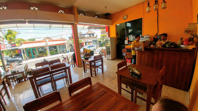 Warung Makan MADE