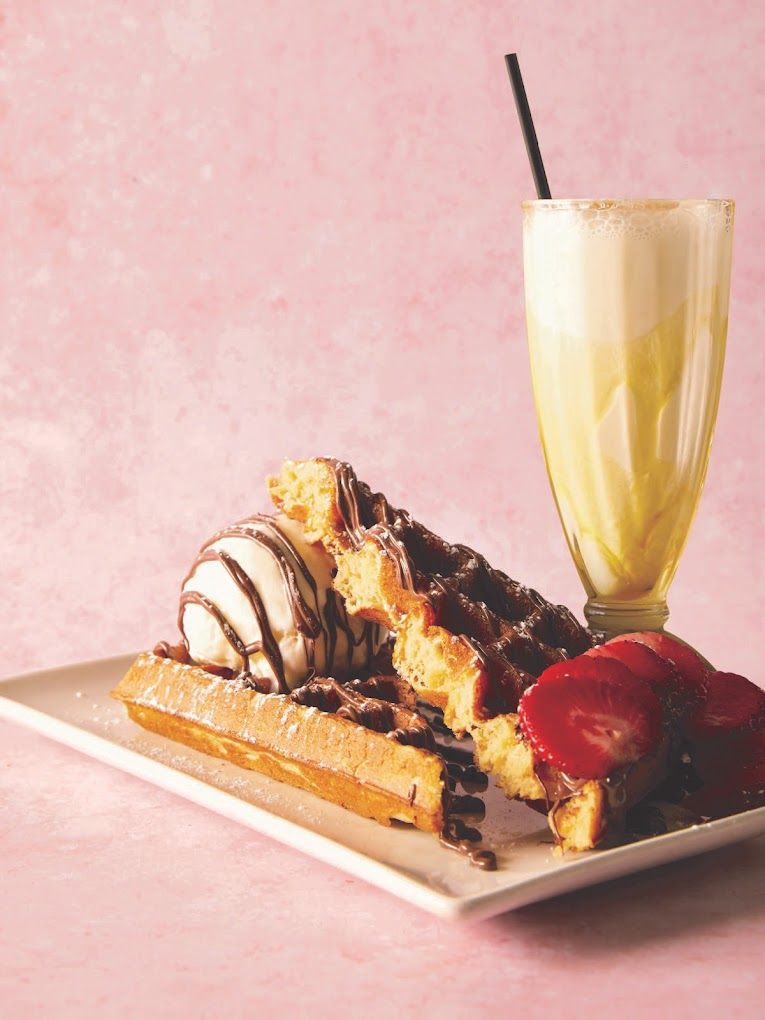 Piatella Cafe Bar
