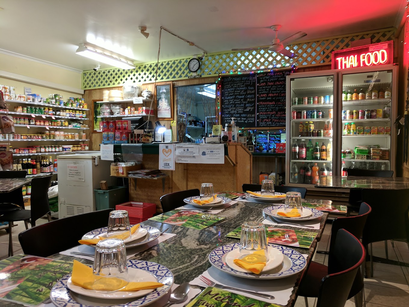 Salisa’s Thai and Asian Foods