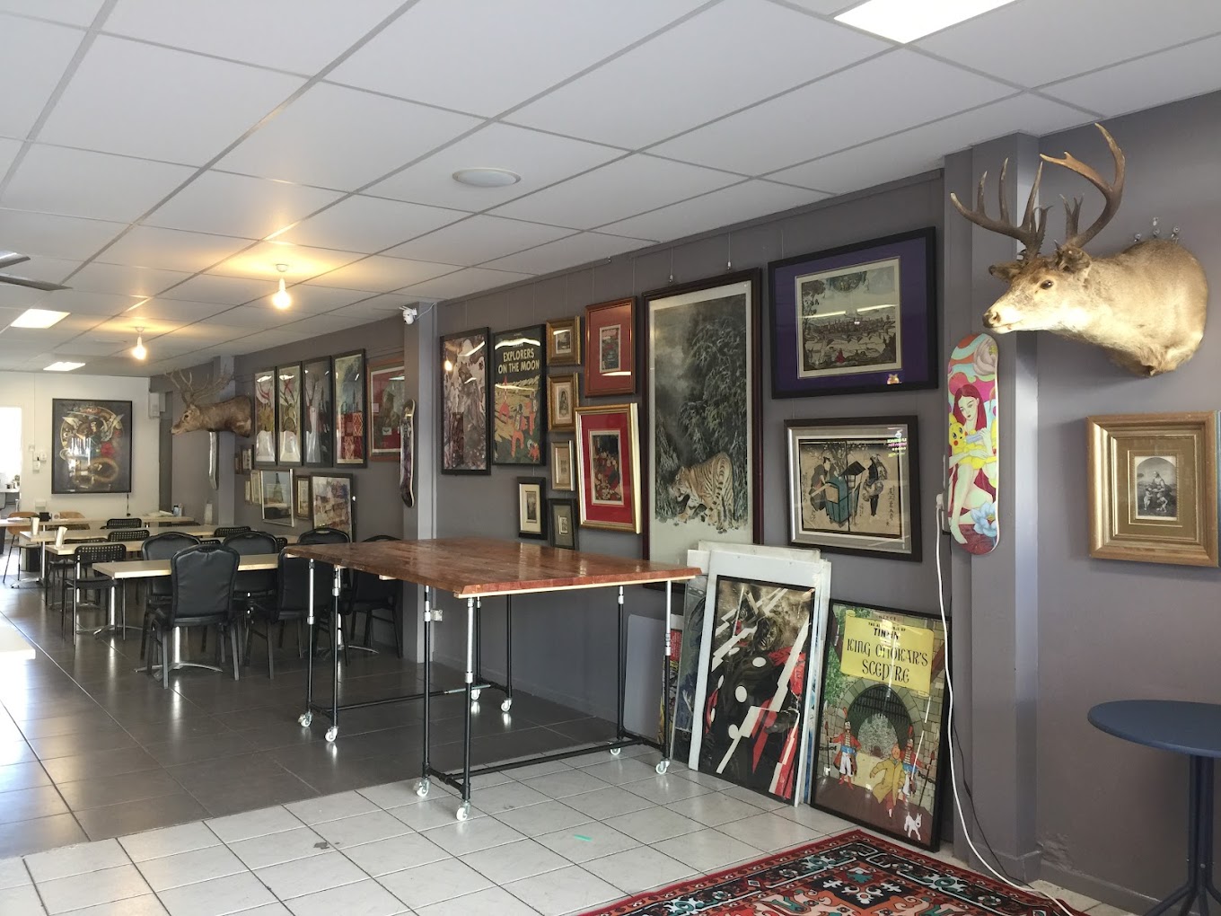 Wild Fox Cafe & Local Comics and Posters Shop