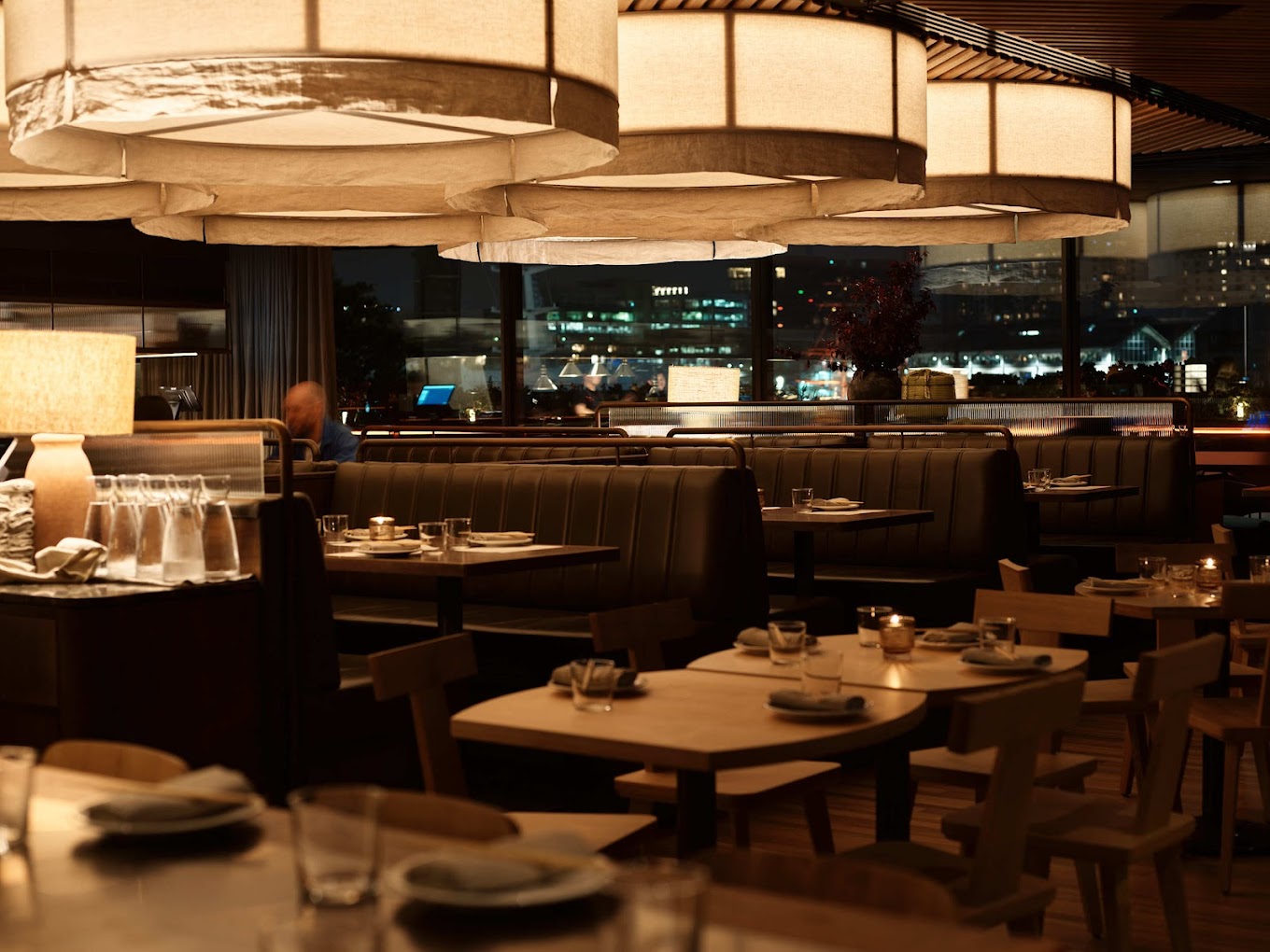 Rekodo Restaurant & Vinyl Bar
